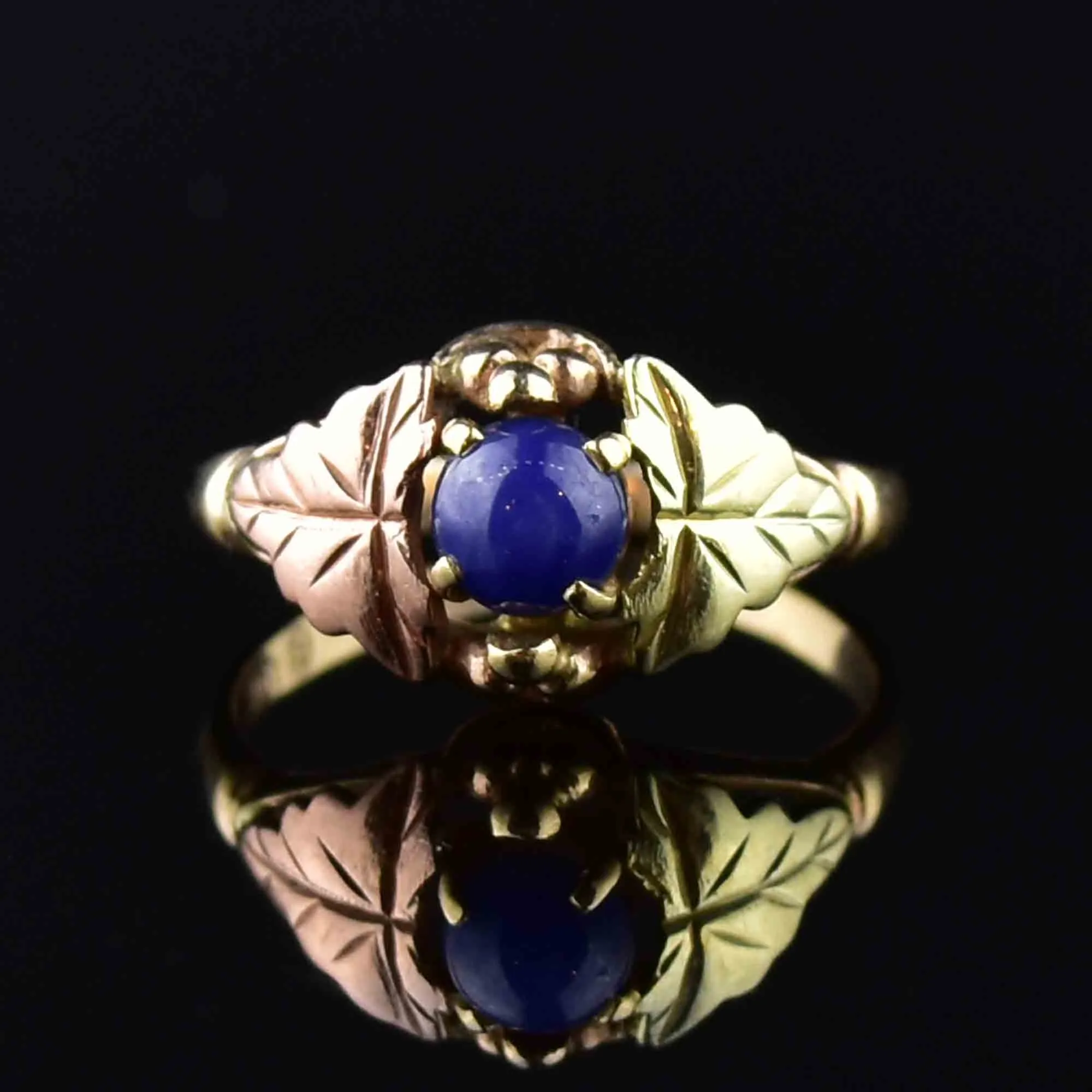 Vintage 10K Gold Lindy Star Sapphire Ring